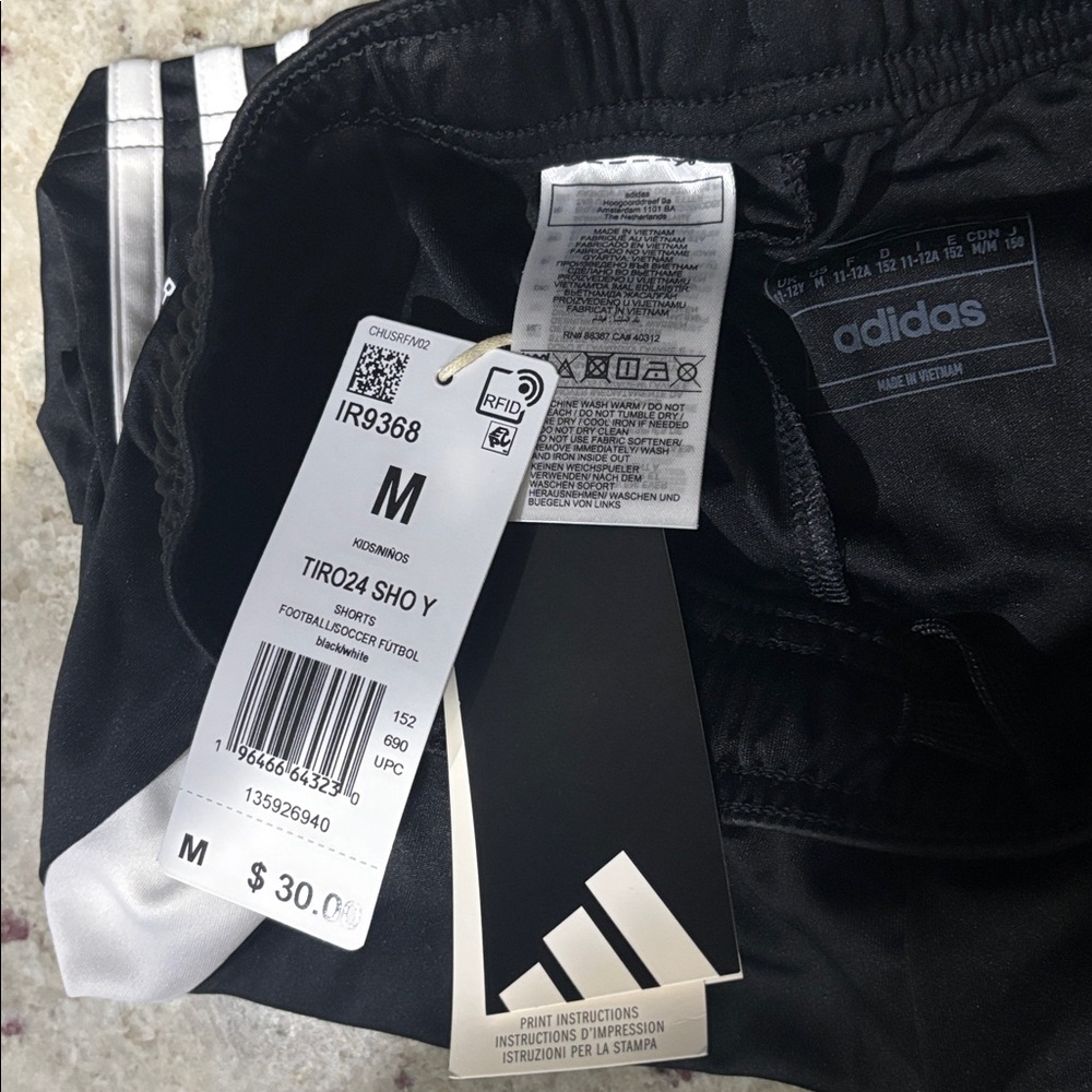 Adidas Kids Shorts, Size M (11-12Y), Black and white Brand New, Never Worn. - Picture 6 of 6